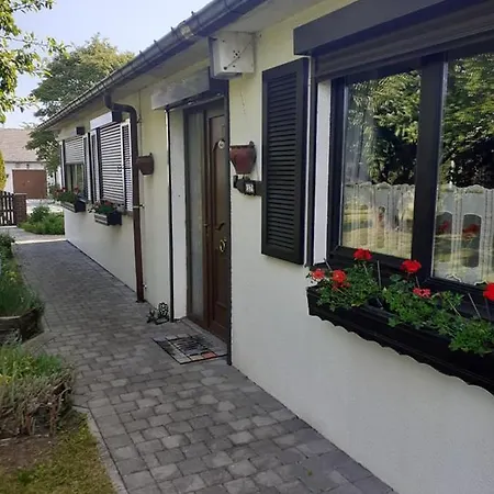 民宿 A L'etape Gourmande, Chambres D'hotes Chez L'habitant 韦兰
